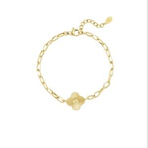 Adjustable clover bracelet
